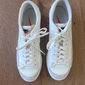 10 Women’s Nike Blazer Low Platform  - White